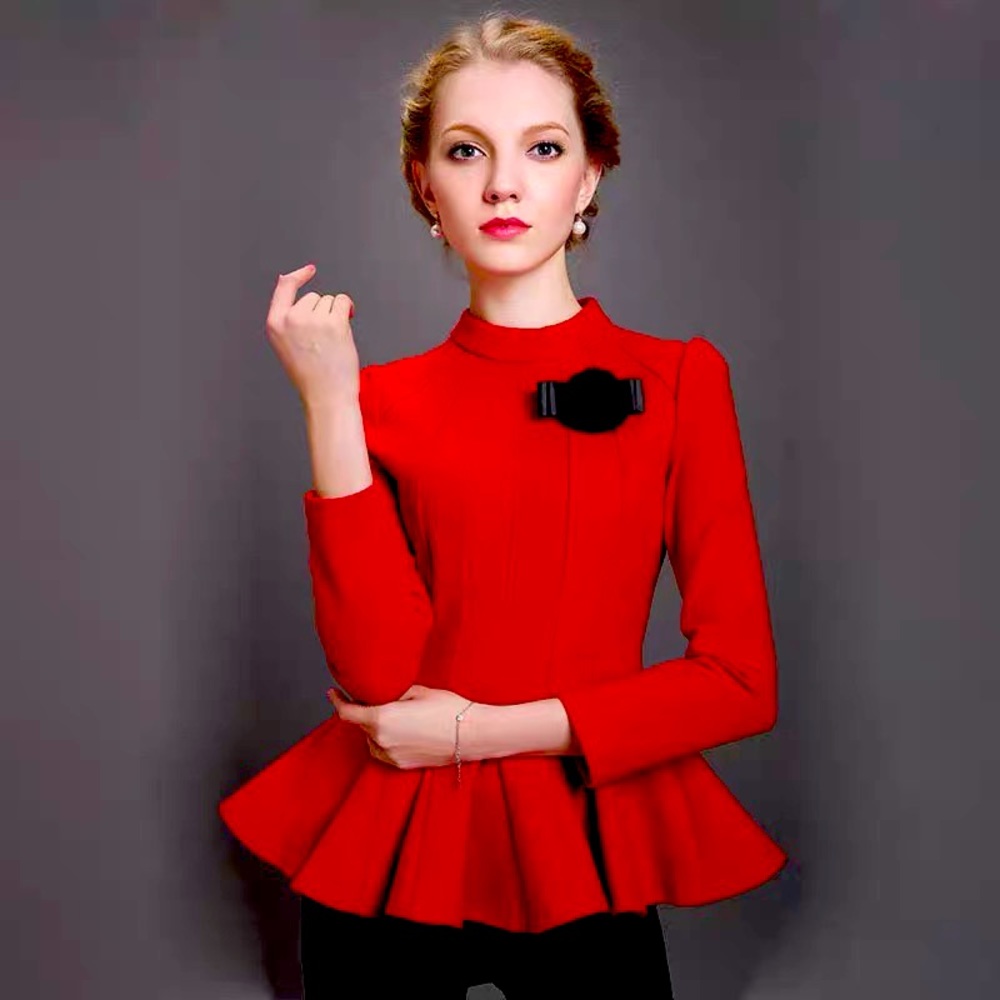 Ruffle red top